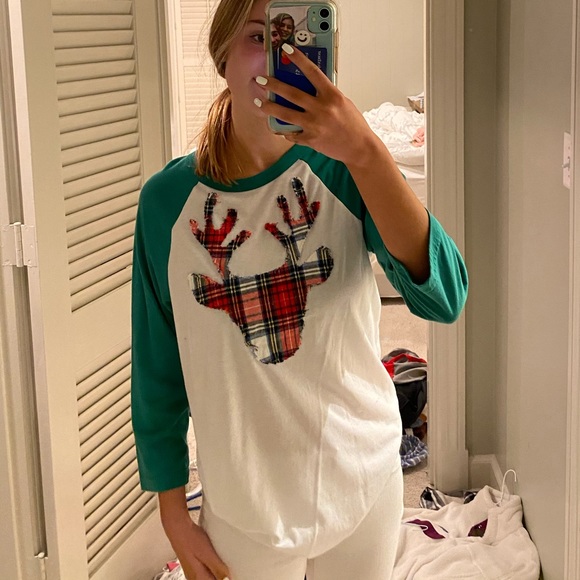 green flannel reindeer tee - Picture 2 of 3